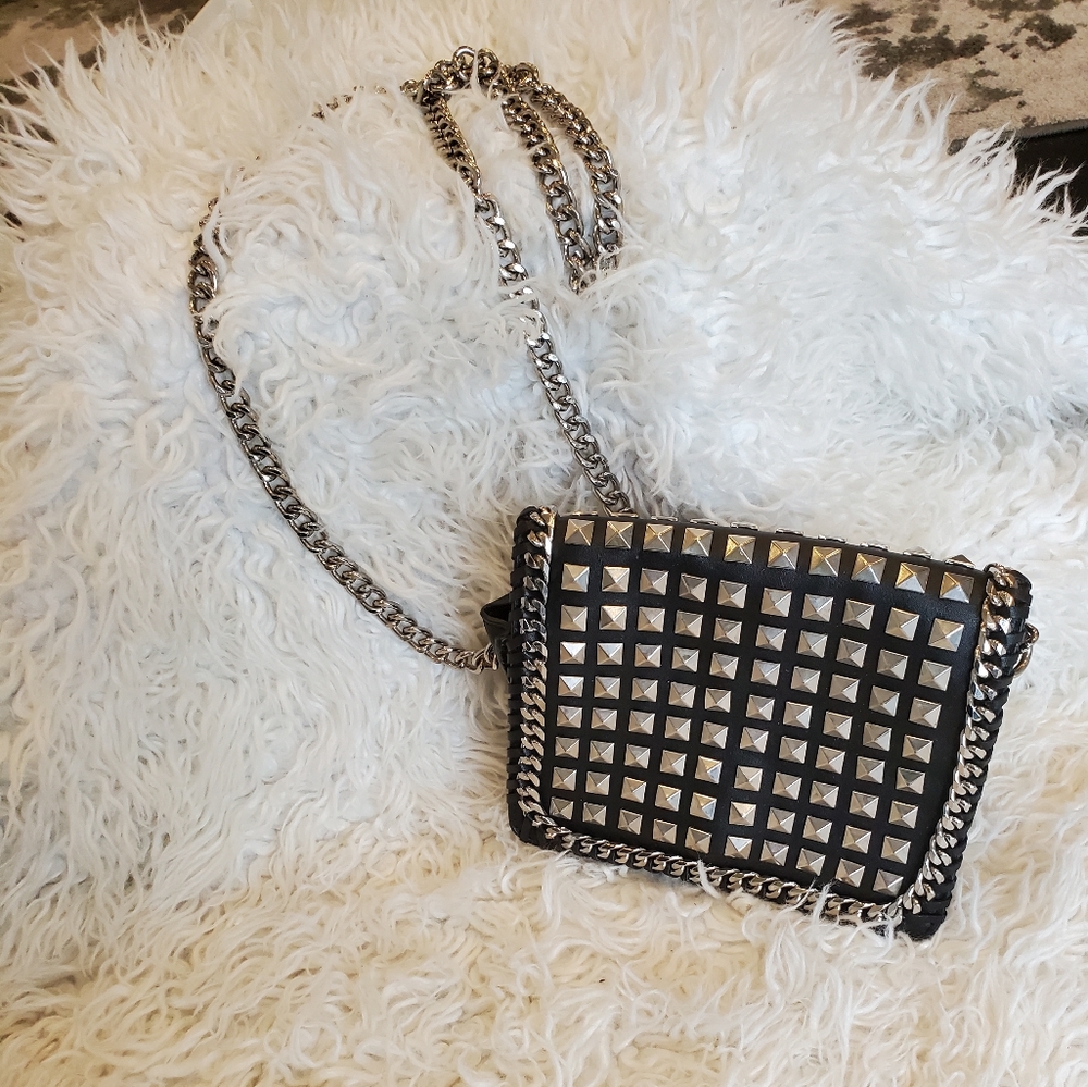 COPY - ZARA| WOMENS black chain link bag with pyramid studs
